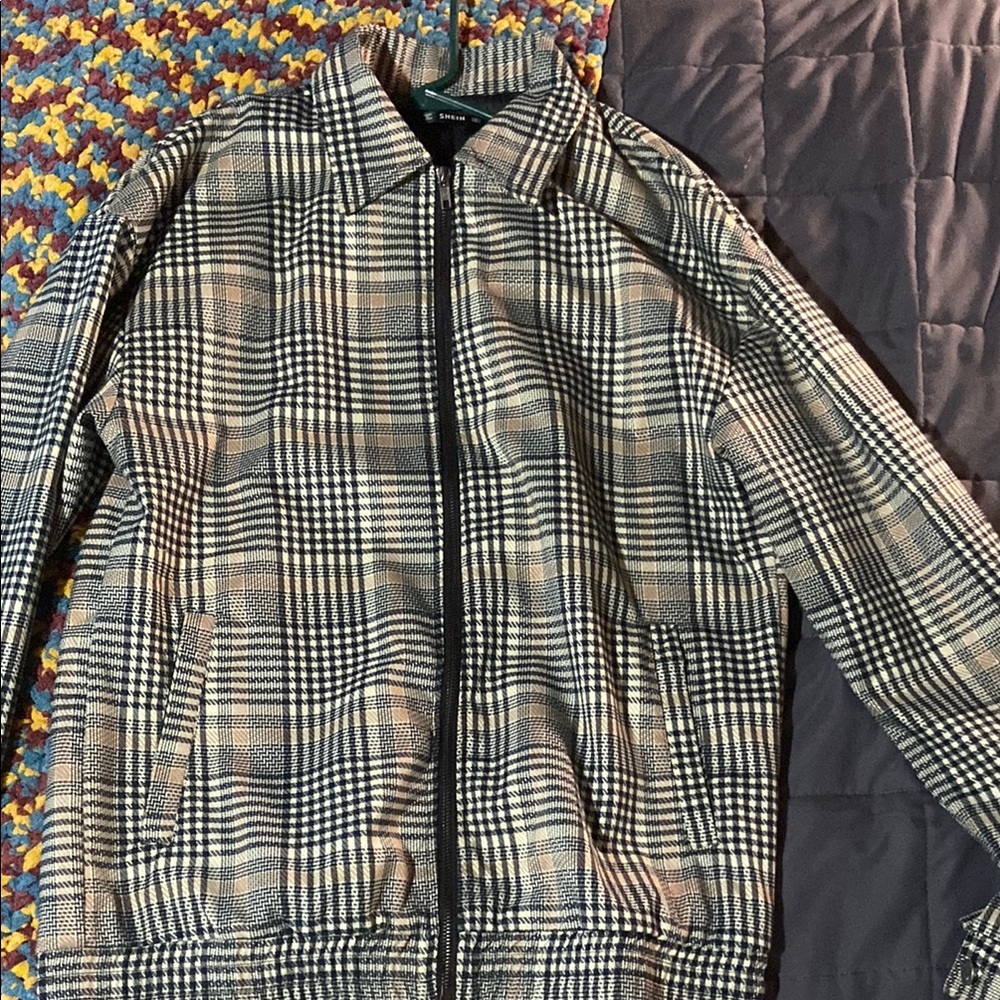 H&M Black and Gray Lightweight Shirt Jacket